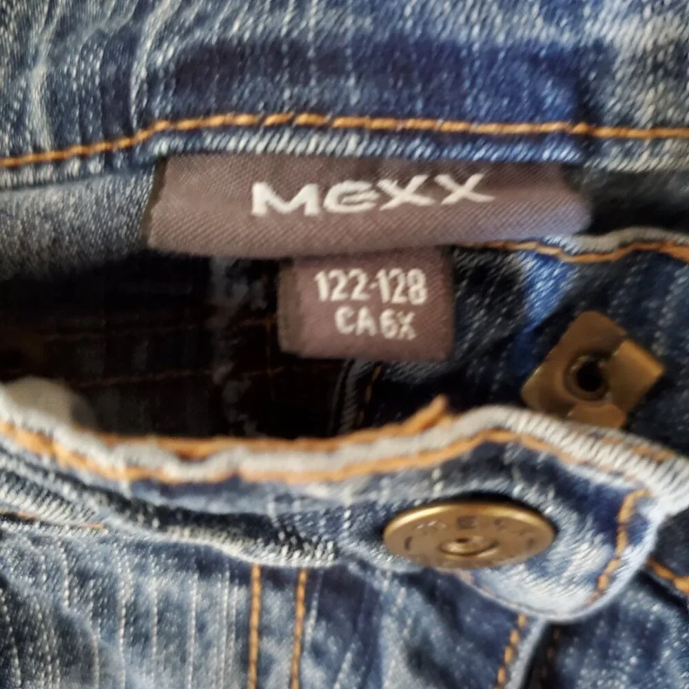 Boho hippie embroidered jeans